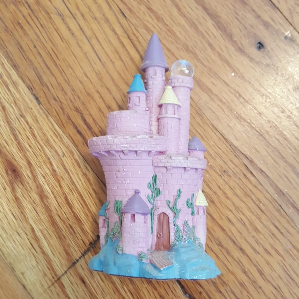Spoontiques Collectible Castle Crystal Ball